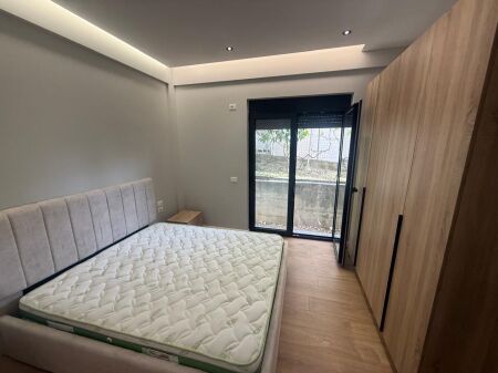Apartament me qira 1+1 + Post Parking