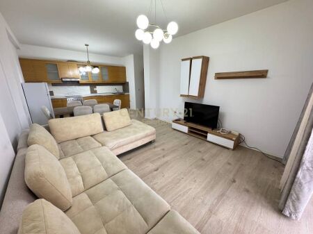 APARTAMENT 2+1 PËR QIRA NË ASTIR!