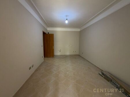 Appartamento 2+1 in vendita in Via Kavaja