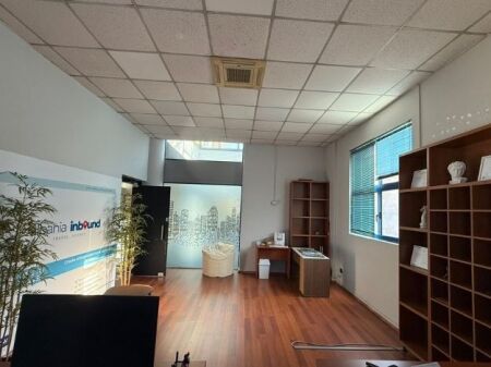 Ufficio Open Space in Affitto