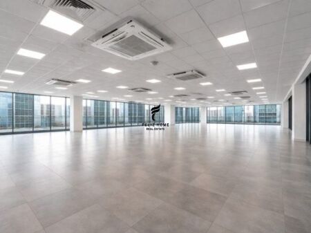 UFFICIO IN AFFITTO 890 M2 LAPRAKE 900.000 LEKE FH-69080