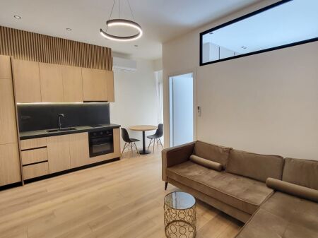  Shitet Apartament 1+1 – Liqeni i Thatë, Tiranë