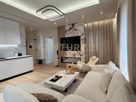 Super 1+1 apartment for sale at Zogu i Zi!