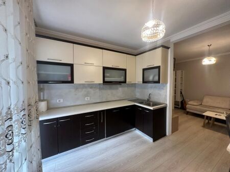 *APARTAMENT 2+1+2 PER SHITJE TE 5 MAJI*