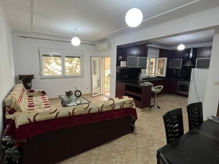 In vendita, Appartamento 2+1, Casa Italia, Tirane.