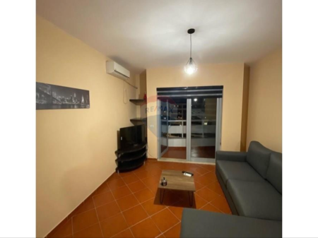 Apartment for rent 1+1 at Pallati me Shigjeta
