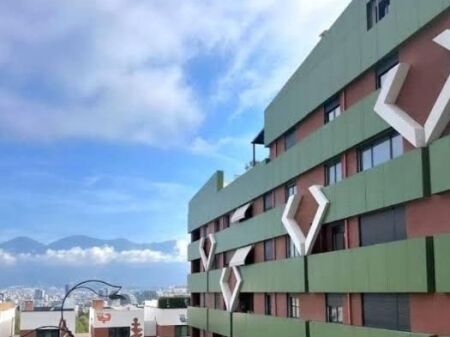 VENDIAMO SUPER DUPLEX LUSSUOSO 3+1+2+2 VERANDA + DEPOSITO E 2 POSTI AUTO