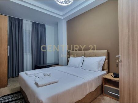 IN AFFITTO hotel con 15 camere a Kombinat, 5.000€!