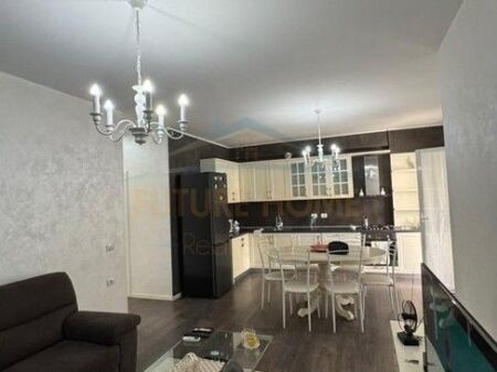 Affitto, Appartamento 2+1+2+ Posto auto, Fresk