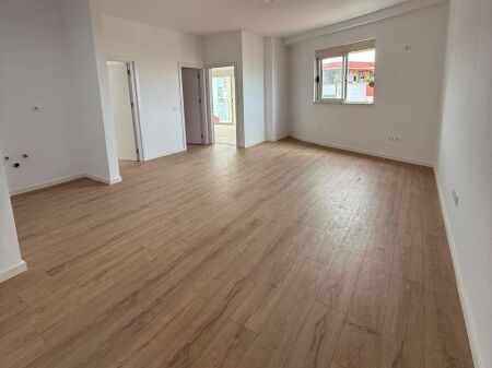 Appartamento 2+1 in vendita presso l'ex fondazione Eleonore, vicino a Kodres 1