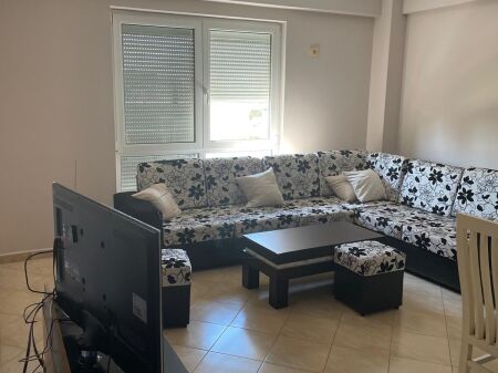 Tek Jordan Misja Jepet Apartament 2+1 Me Qera I Mobiluar