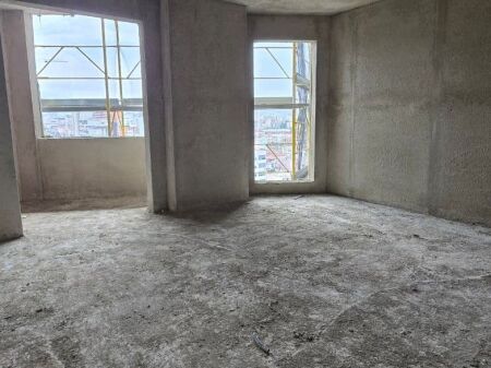 Appartamento 2+1 in vendita presso la residenza Colonnade in via Dritan Hoxha
