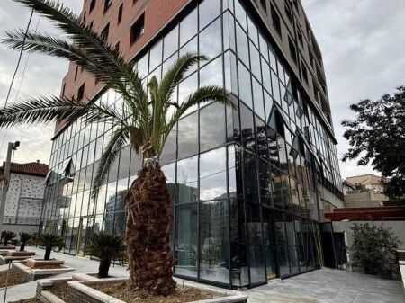 UNITÀ COMMERCIALE IN AFFITTO, ALI DEMI