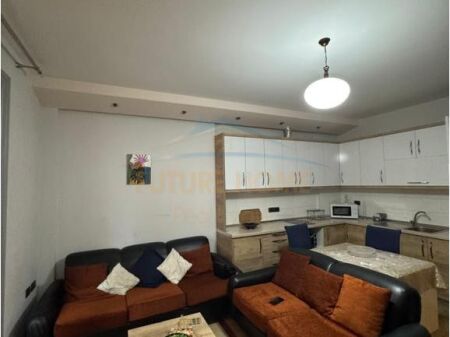 Affitto, Appartamento 2+1+2, Fresk, Tirane