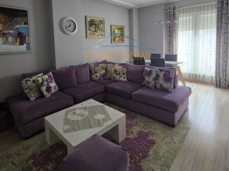 Affitto, Appartamento 2+1, Via Frosina Plaku, Tirana