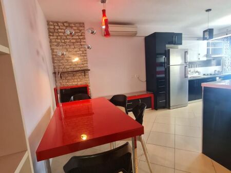 JEPET APARTAMENT ME QERA 2+1+2 RRUGA E KAVAJES