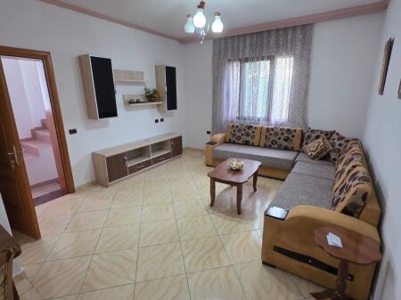 Appartamento 2+1 in affitto, arredato – Vicino a Vala Park, Durrës
