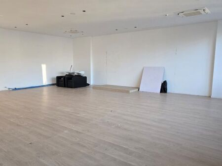 OFFICE FOR RENT AT DELIJORGJI COMPLEX