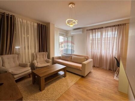 Apartament - Për Shitje - Rruga Hamdi Garunja, Tiranë(ID: 530491012-123)