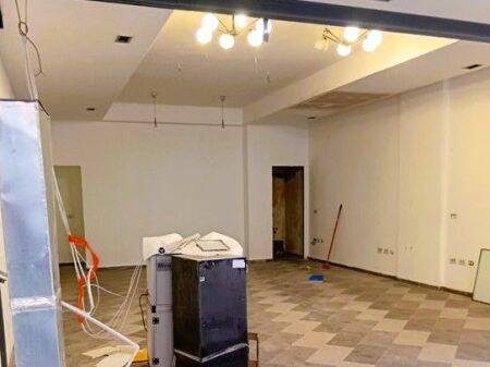 AFFITTASI – LOCALE COMMERCIALE