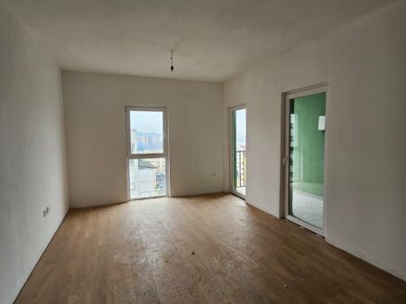 APPARTAMENTO 2+1 IN VENDITA IN VIA DRITAN HOXHA