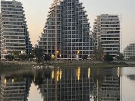  Spazio Commerciale in Affitto – Lake View Residence 