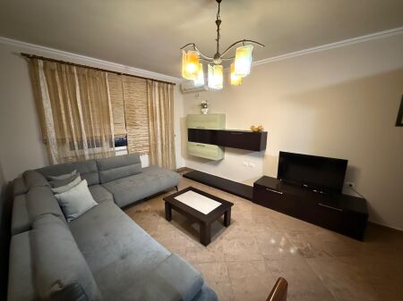 Apartment 1+1 for rent Elbasanit Street