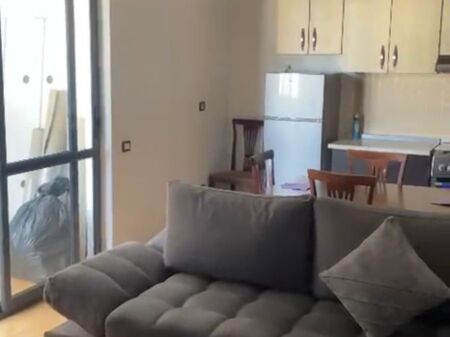 APPARTAMENTO 2+1 IN AFFITTO - PRESSO 21 DHJETORI, 60.000 LEKE