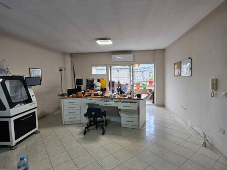 Appartamento 102,5 m² in Vendita - Zona Pallati me Shigjeta