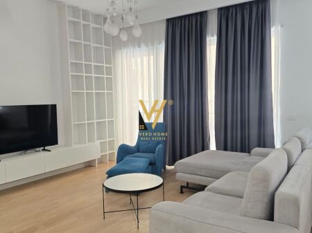 JEPET APARTAMENT 2+1+2+BLK ME QIRA TE KOMPLEKSI DELIJORGJI 1.200 EURO