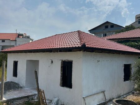 CASA + TERRENO IN VENDITA SHKALLNURE DURRES