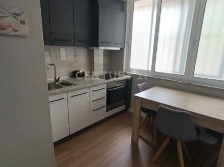 Apartament 2+1 me qera- Ish Bllok!