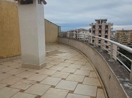 APPARTAMENTO 3+1 IN VENDITA CON PISCINA SPIAGGIA DURRES