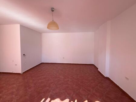 STUDIO FOR SALE NEAR THE CENTER TR!
