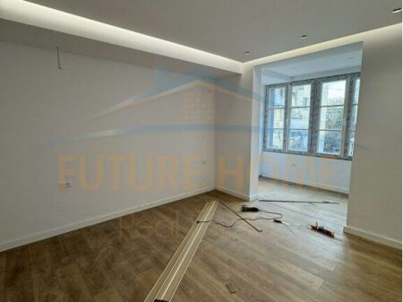 Affitto, Locale Commerciale, Scuola di Balletto. 1.200 €,UNA46753