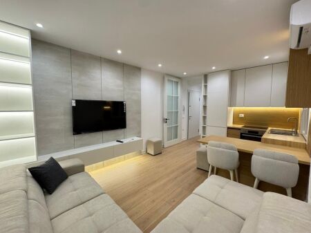 1+1/RentSelite 50 000 lek
