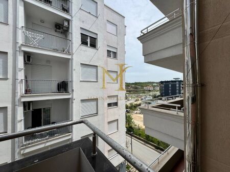 Apartment 1+1 for sale in Shkembi Kavajes, 4th floor without elevator
