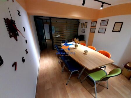 OCCASION OFFICE SPACE FOR SALE 41M2 "MUHAMET GJOLLESHA STREET, NEAR THE CIVIL COURT" 105000 EURO