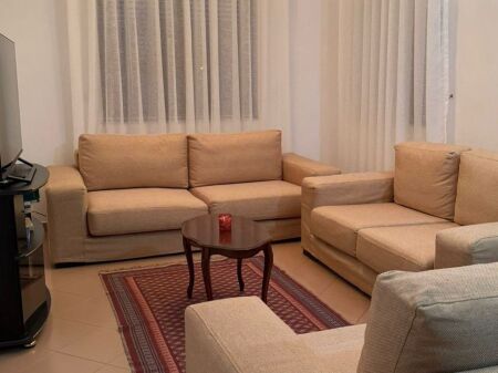 Apartament 2+1+2 me Qira – Rruga e Kosovareve 
