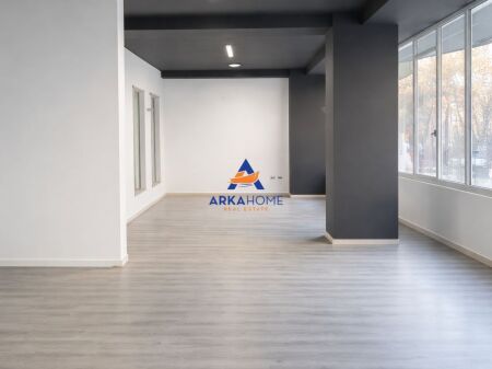 LOCALE IN AFFITTO 115M2 "VICINO PIAZZA WILLSON" 1500 EURO