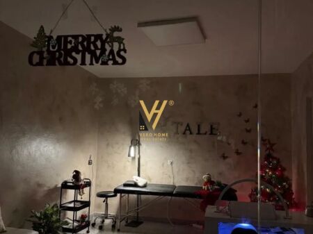 AFFITTASI SALONE DI ESTETICA 45 M2 AL MOZAIKU 60.000 LEKE