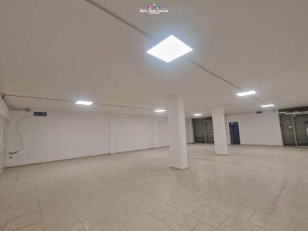 Negozio In Affitto A Brryli ( ID BD21879)Tirane