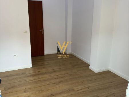 BUSINESS PREMISES 18 M2 IN KOMUNA E PARISIT 25,000 LEKE FOR RENT