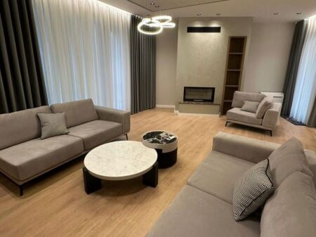 VILLA DI LUSSO IN AFFITTO – GREEN VALLEY RESIDENCE, LAGO ASCIUTTO