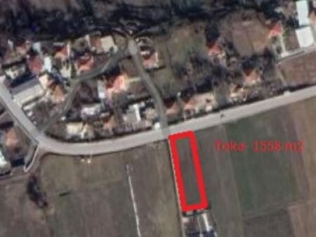 Terreno in vendita a Fortuz, Tirana 1558m2, sul bordo della strada