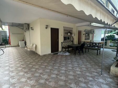 For sale 2 Gazoniere Shkembi Kavajes