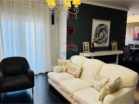 Apartament 2+1 per qira, Rruga A.Z.Cajupi, Bllok