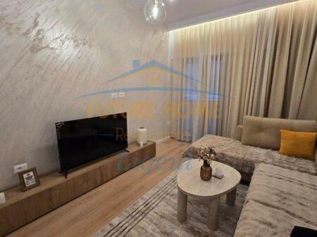 Affitto, Appartamento 2+1, Centro, Tirana..