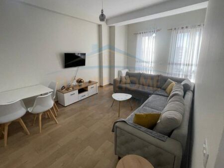 Rent, Apartment 1+1+Parking Space, Red School, Tirana.