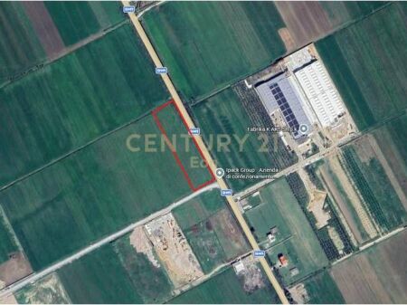 Terreno in Vendita sul Lato della Strada a Fllakë, Durrës - POSSIBILITÀ DI ESPANSIONE FINO A 18.000 M2 !